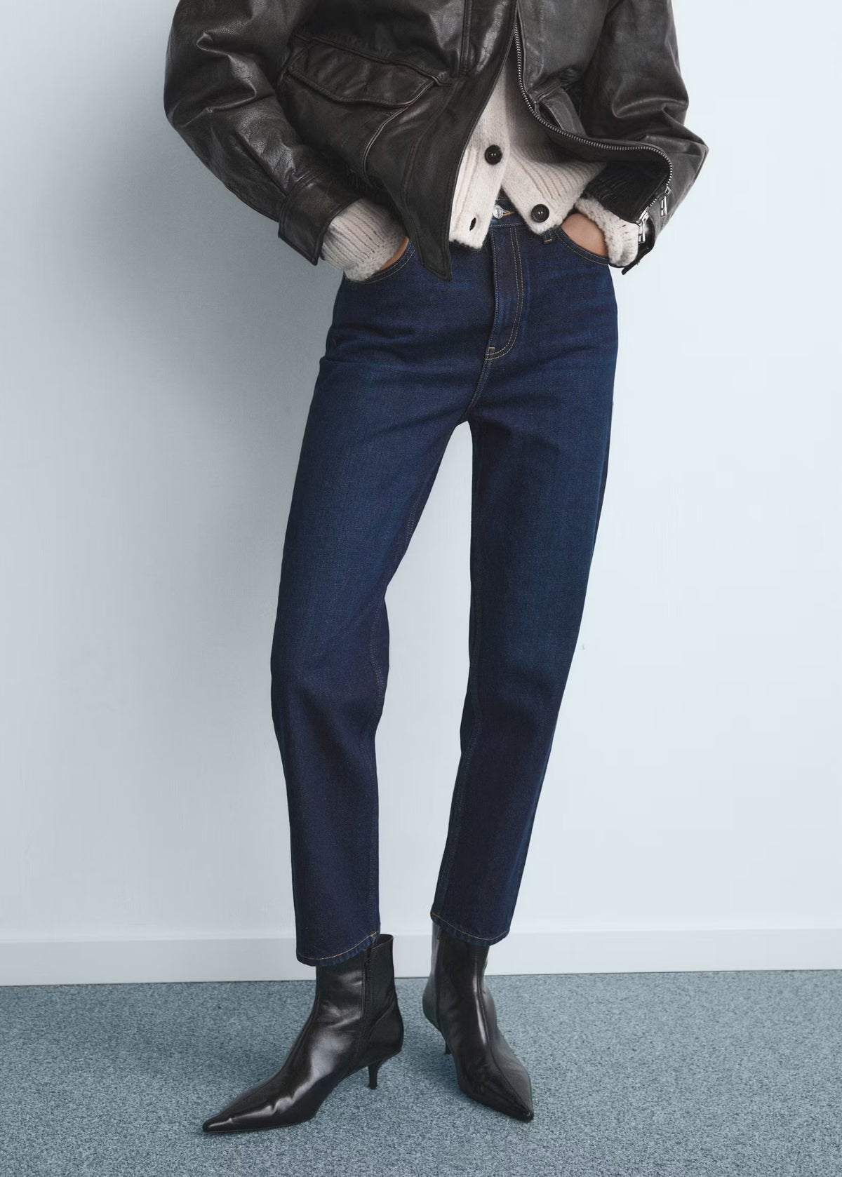 MOM Jeans | MNG