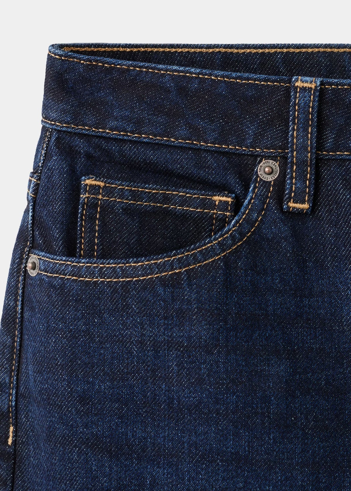 MOM Jeans | MNG